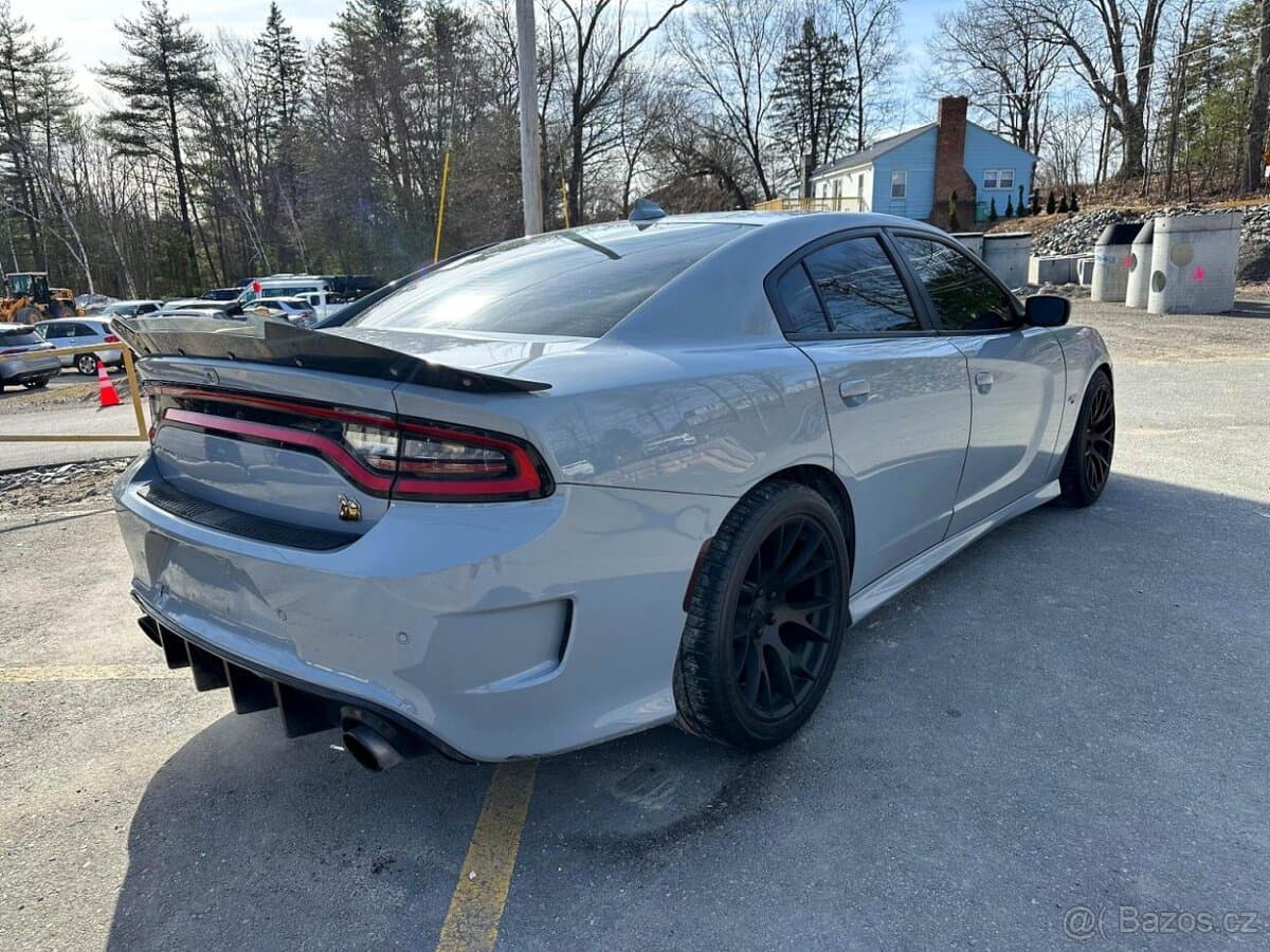 2021 Dodge CHARGER - 3