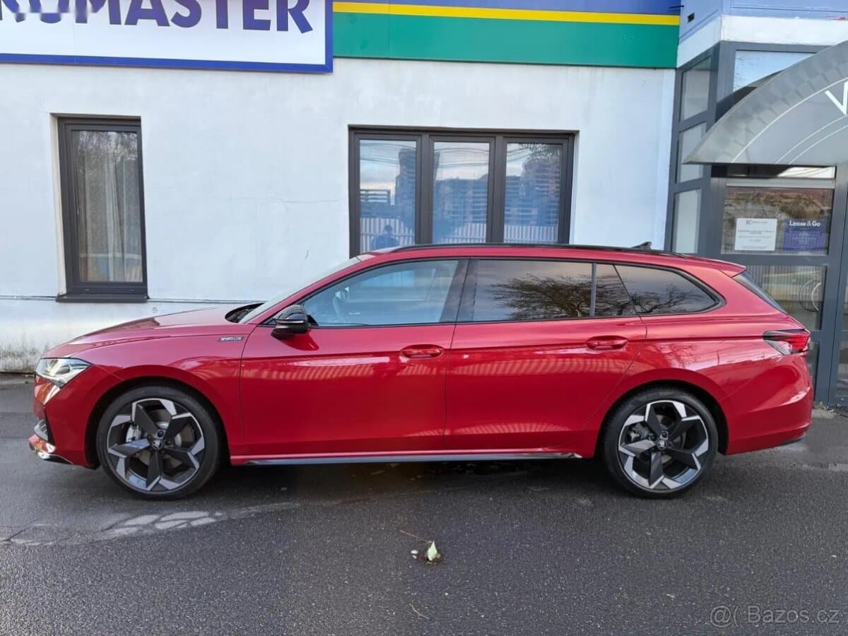 2025 Škoda SUPERB - 3