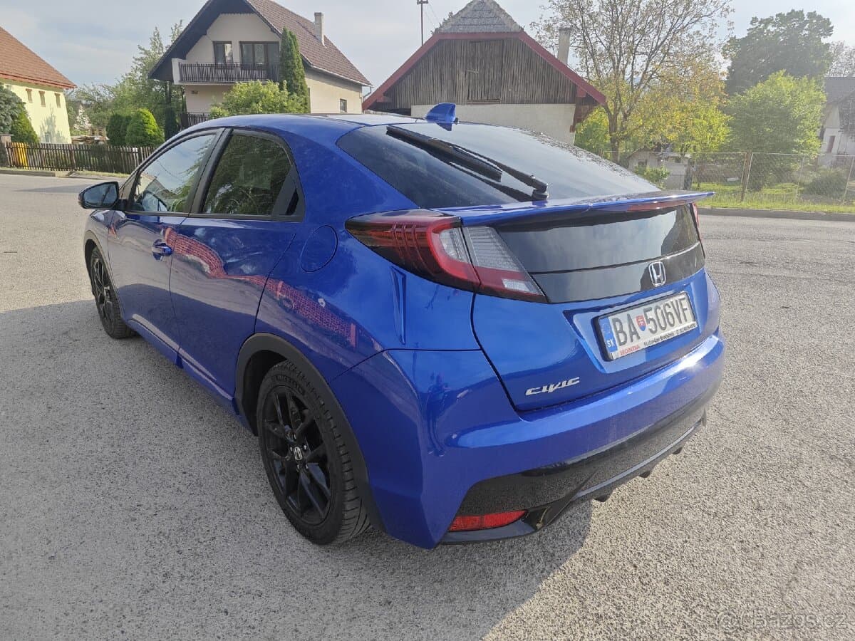 2016 Honda CIVIC - 3