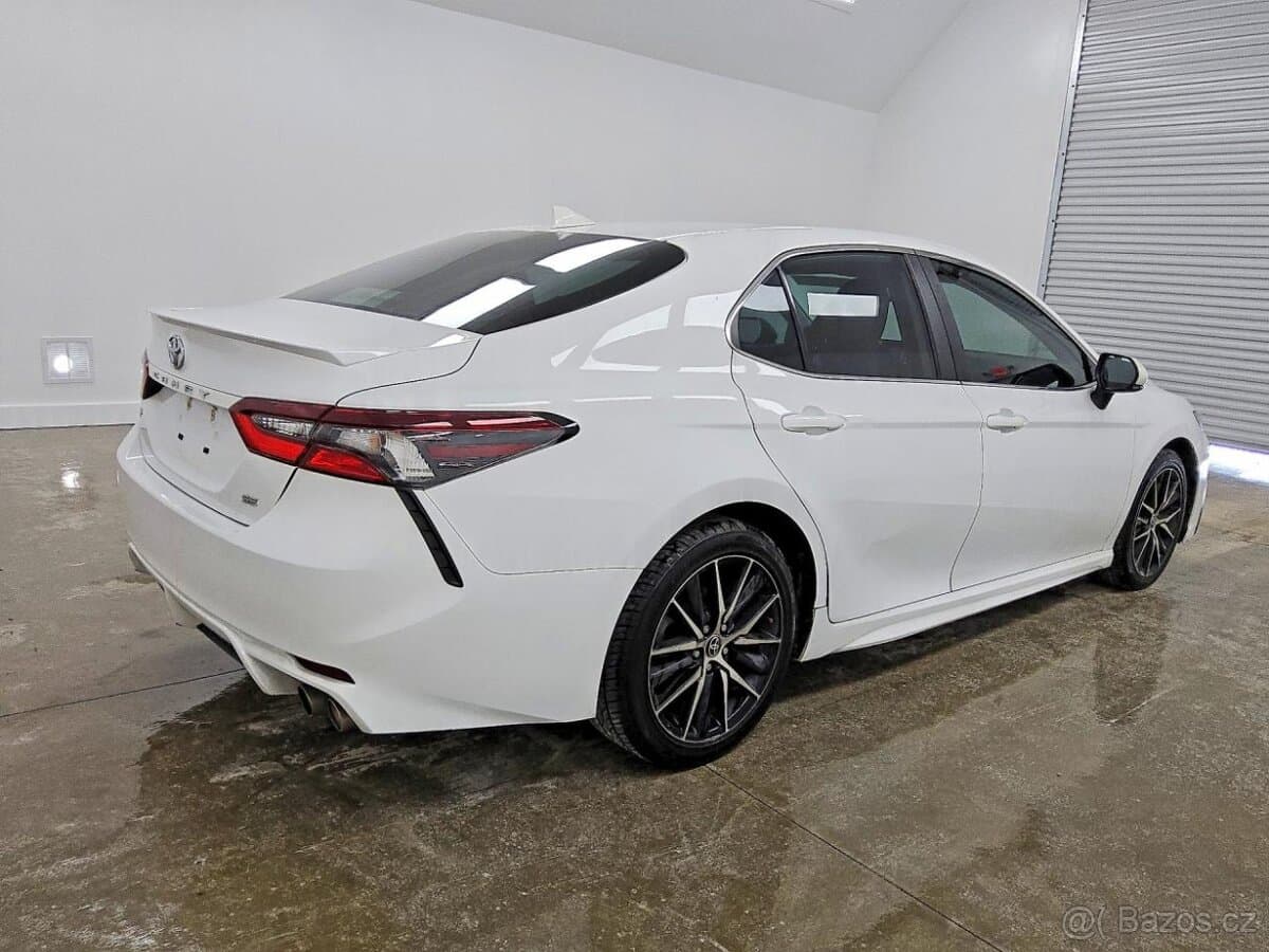 2024 Toyota CAMRY - 3