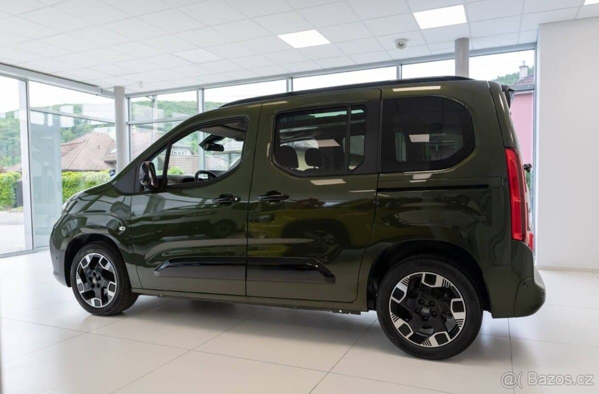2025 Fiat DOBLO - 3
