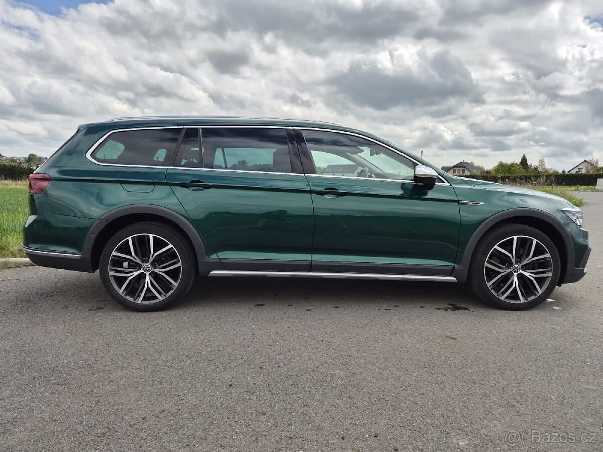 2020 Volkswagen PASSAT - 3
