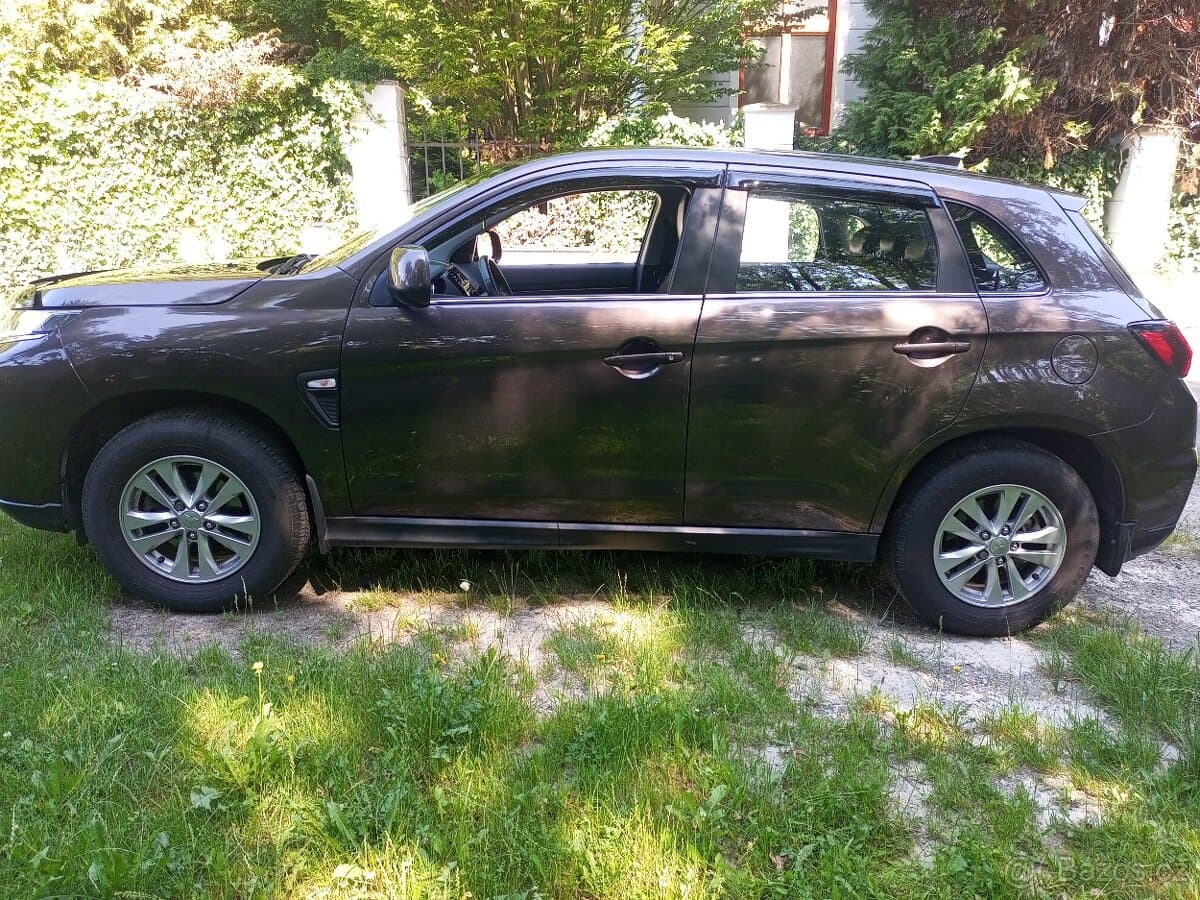 2021 Mitsubishi ASX - 3