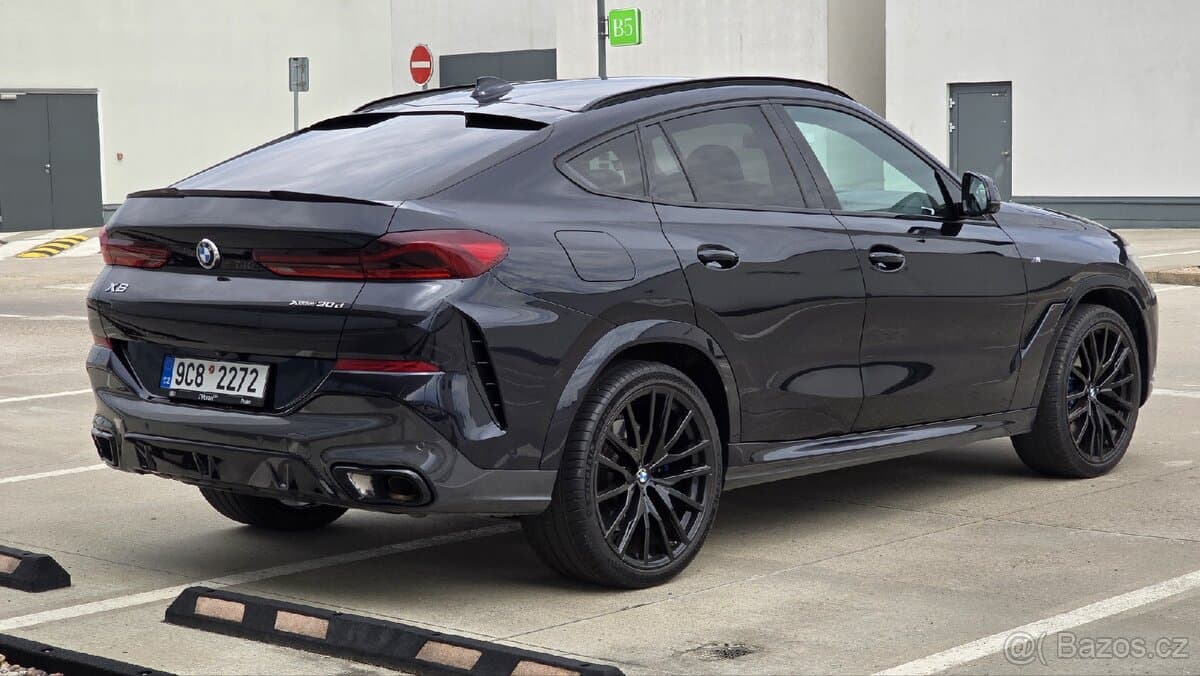 2020 BMW X6 - 3