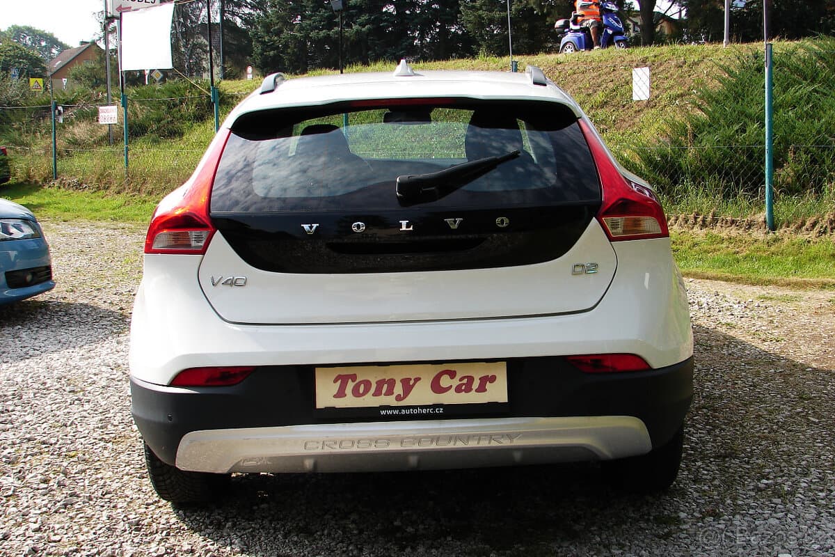 2018 Volvo V40 - 3