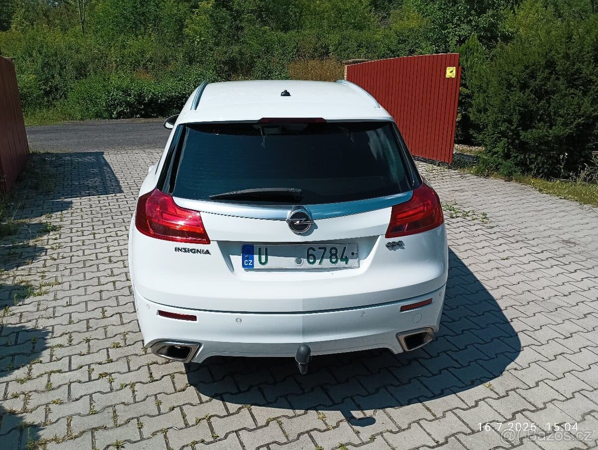 2011 Opel INSIGNIA - 3