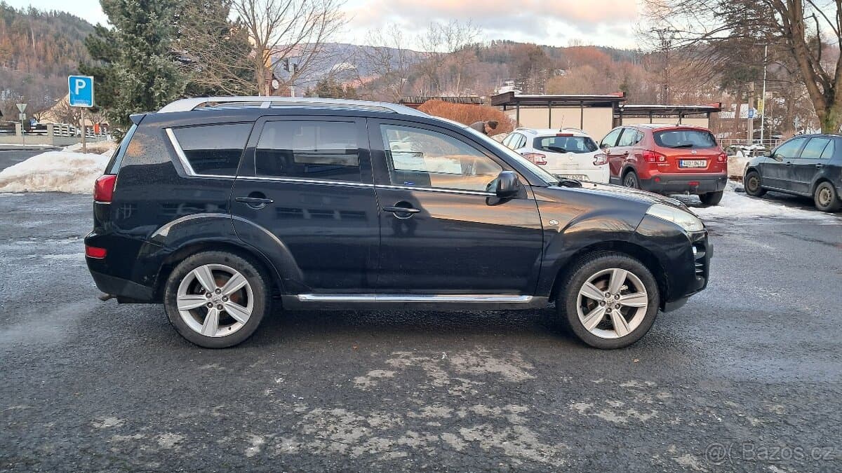 Peugeot 4007 - 3