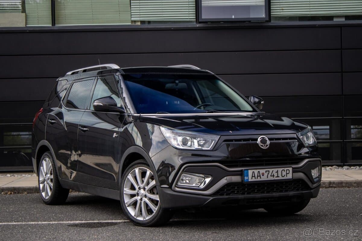 2018 SsangYong XLV - 3