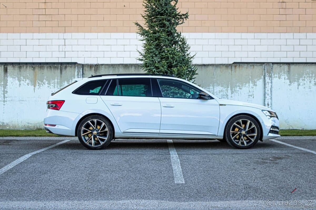 2022 Škoda SUPERB - 3