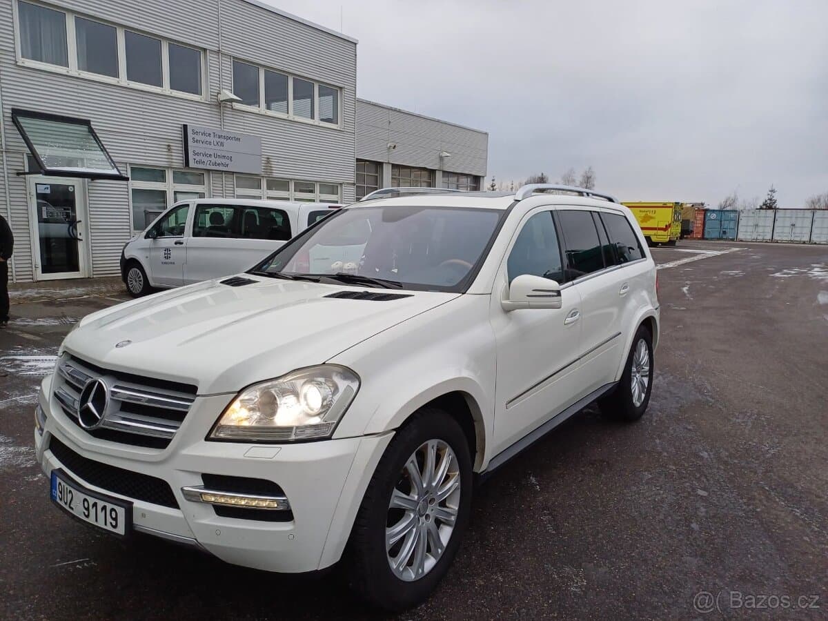 2012 Mercedes-Benz GL - 3