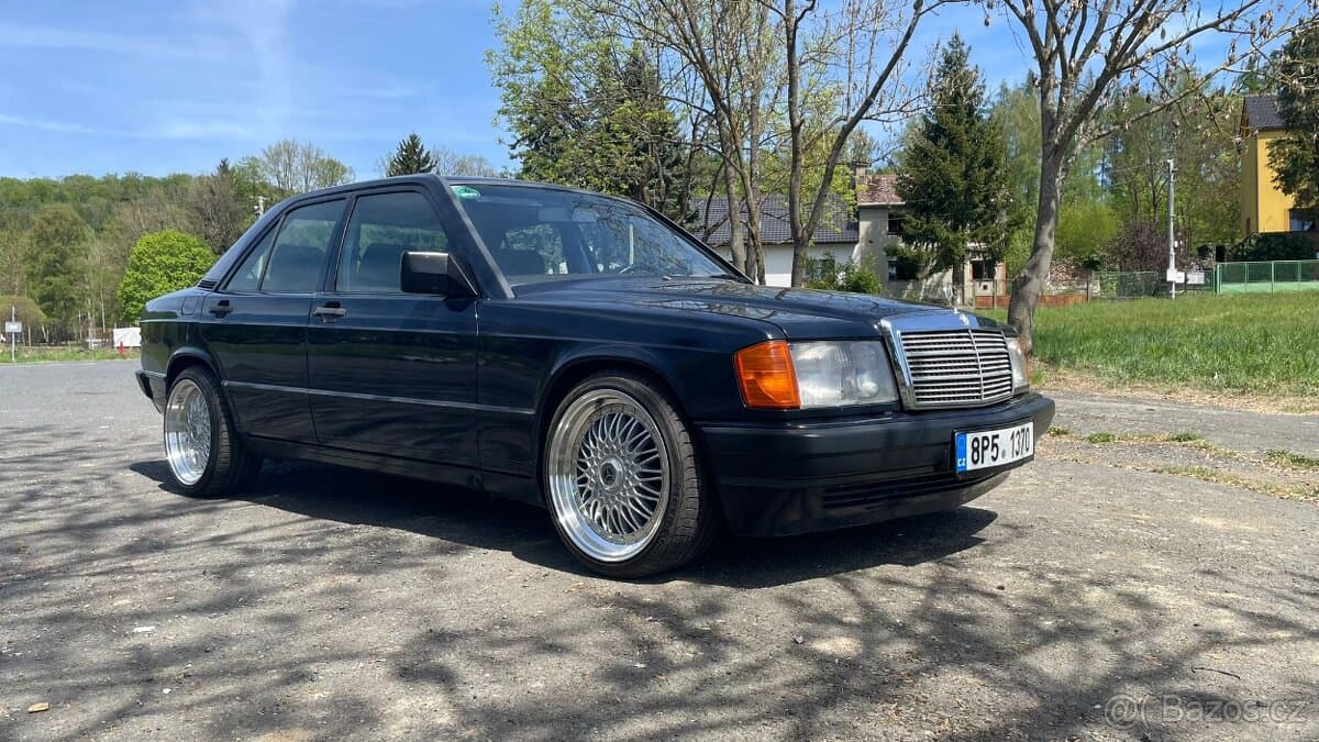 1988 Mercedes-Benz 190 - 3