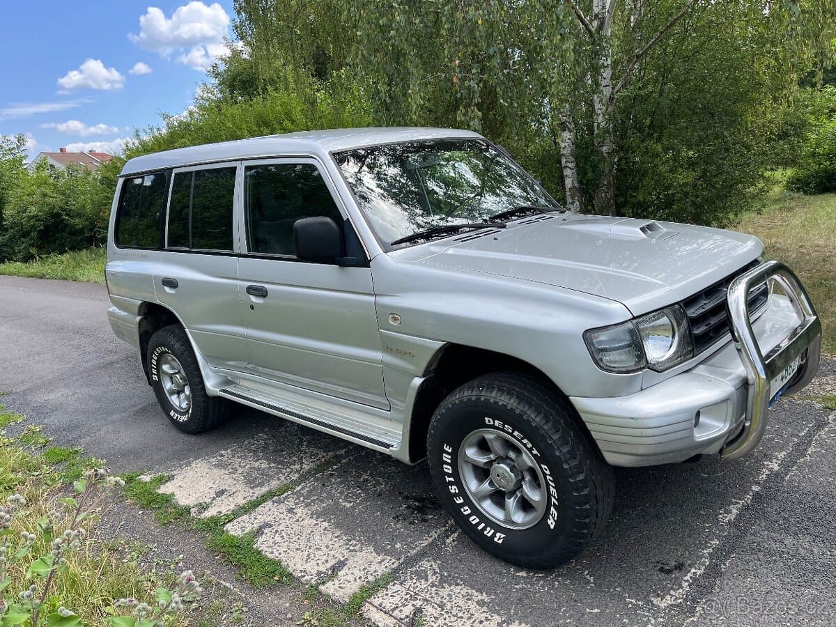 2003 Mitsubishi PAJERO - 3