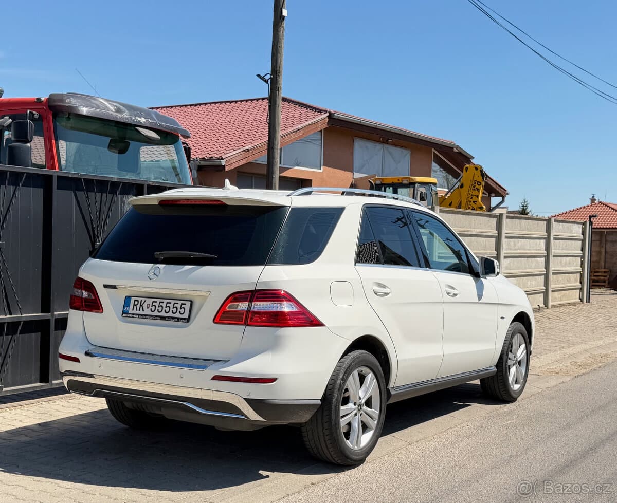 2012 Mercedes-Benz M-CLASS - 3