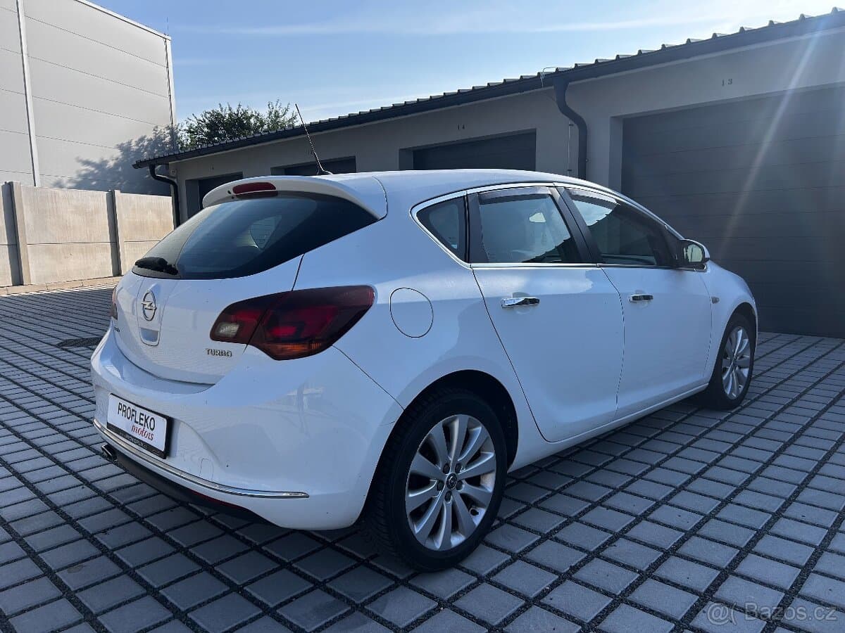 2014 Opel ASTRA - 3
