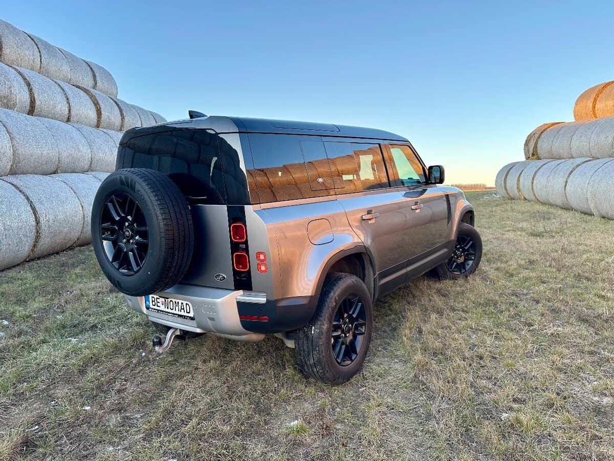 2021 Land Rover DEFENDER - 3
