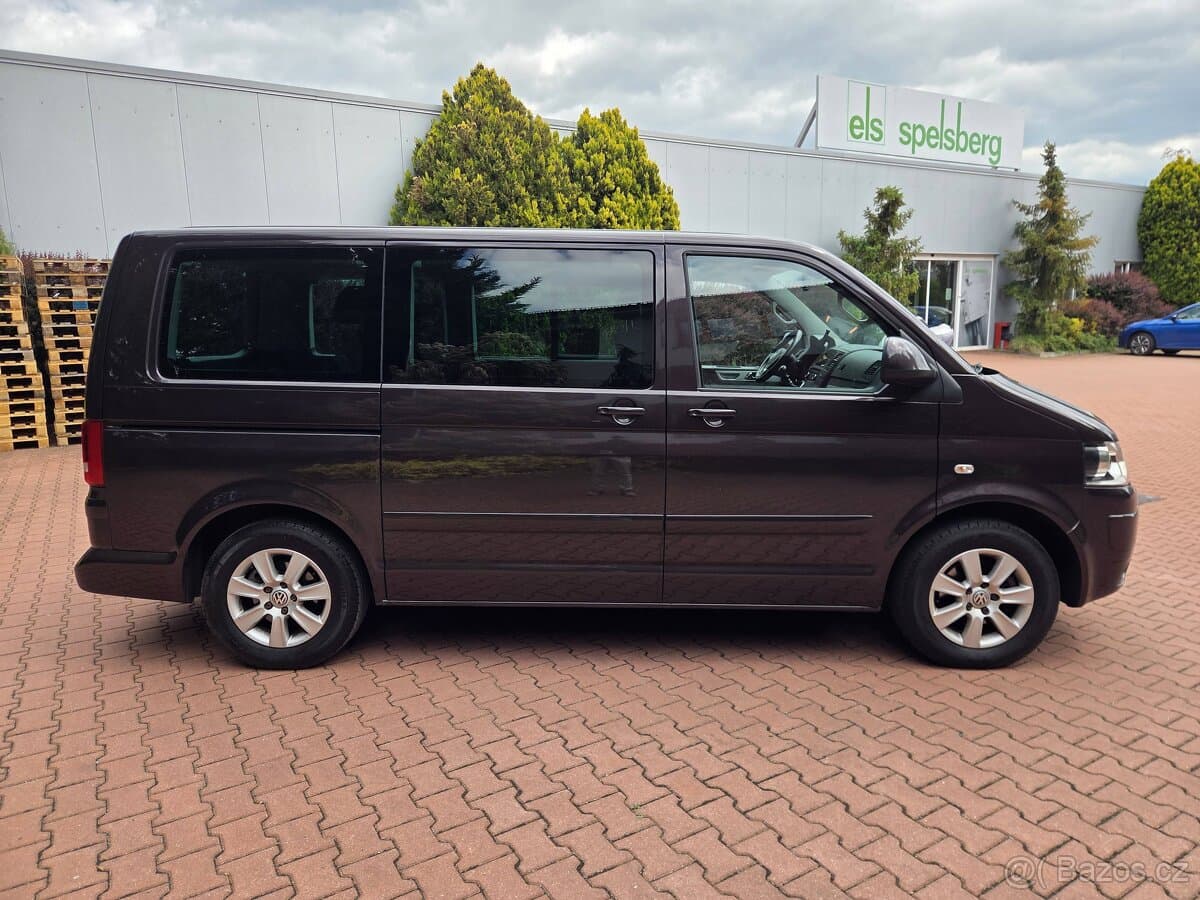 2010 Volkswagen MULTIVAN - 3
