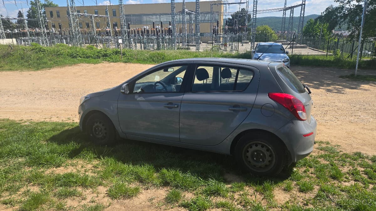 Hyundai i20 - 3