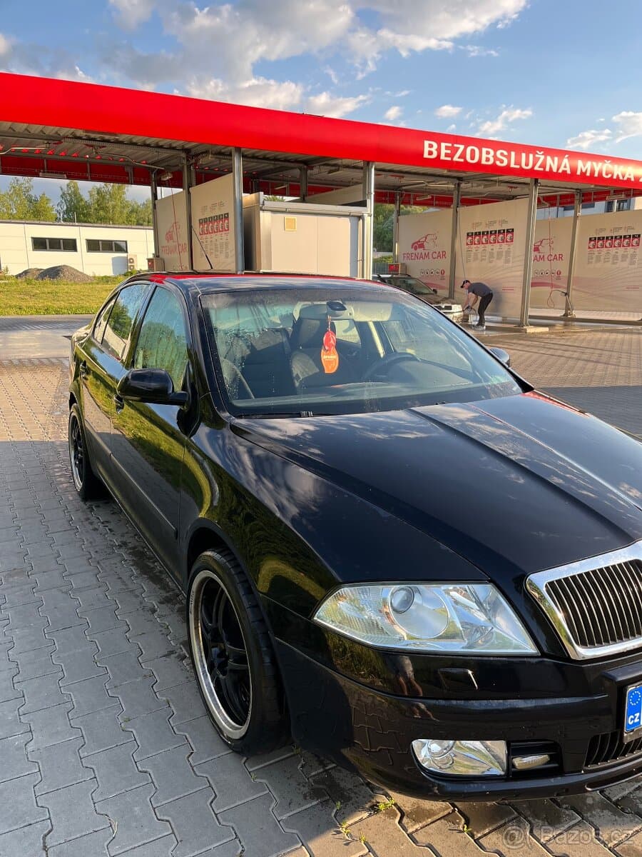 Škoda OCTAVIA - 3