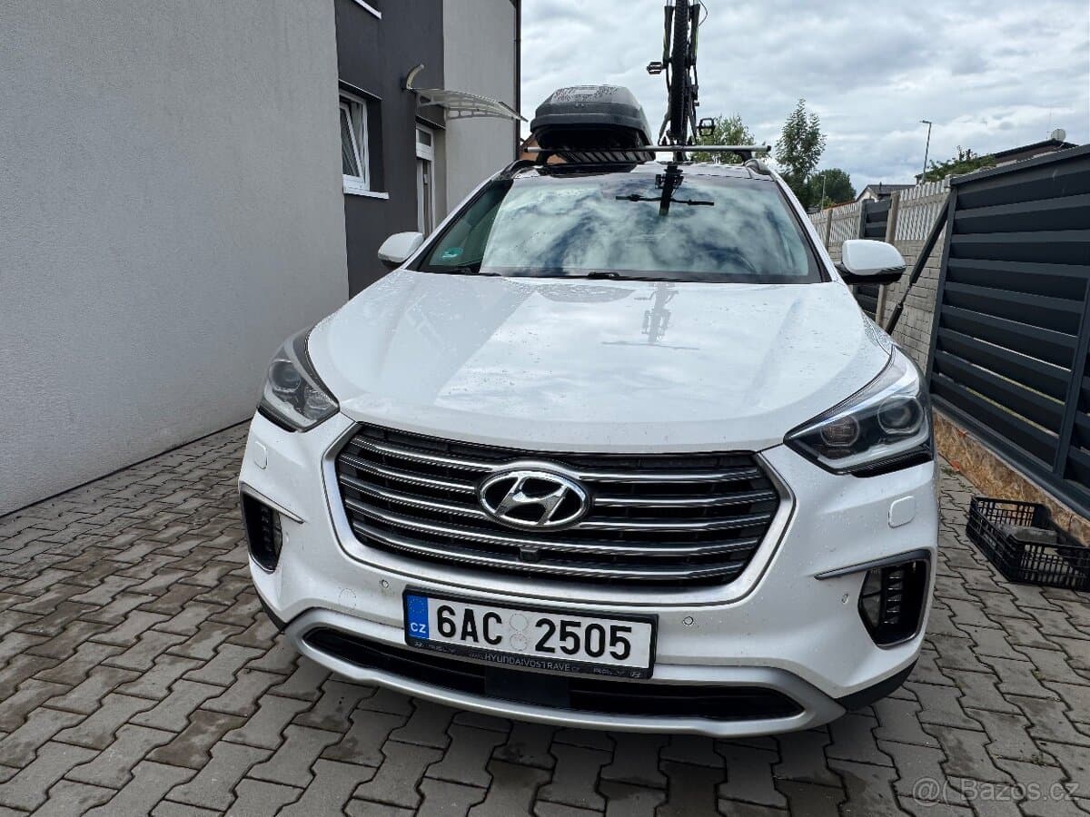 2017 Hyundai SANTA FE - 3