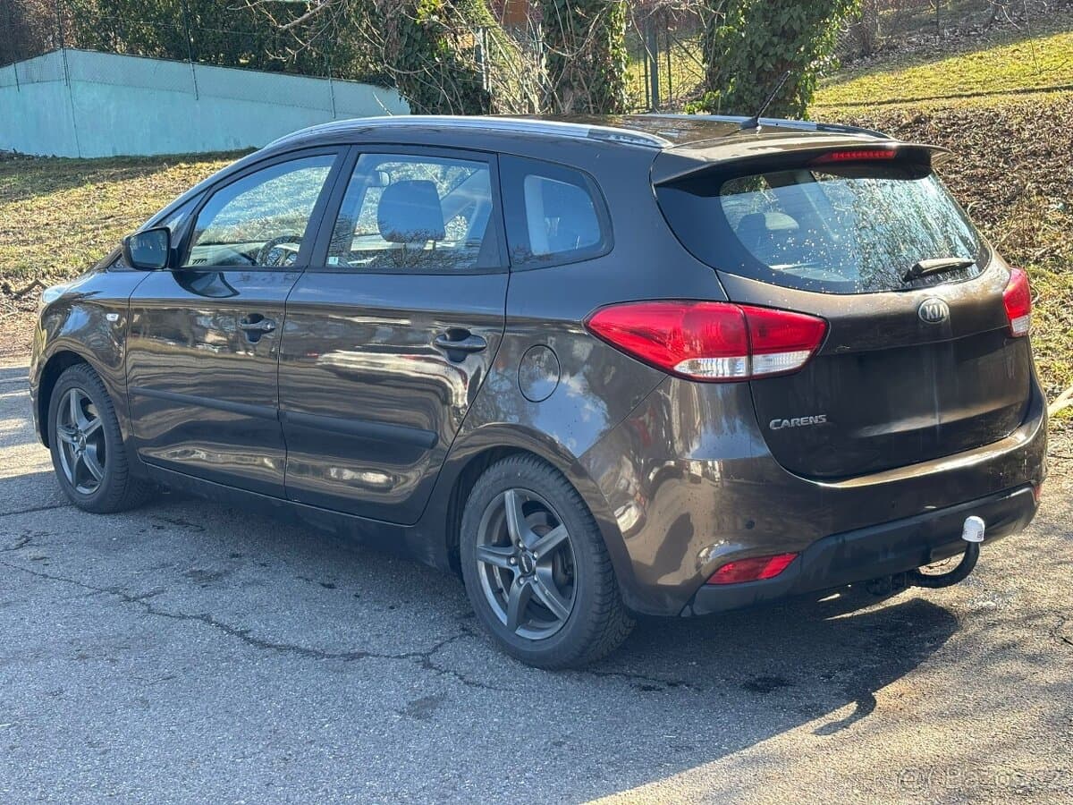 2013 Kia CARENS - 3