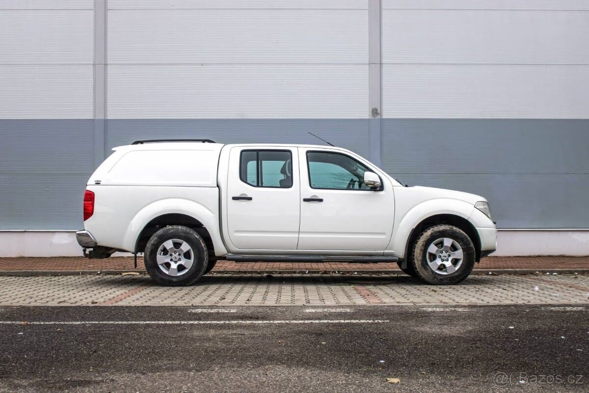 2009 Nissan NAVARA - 3