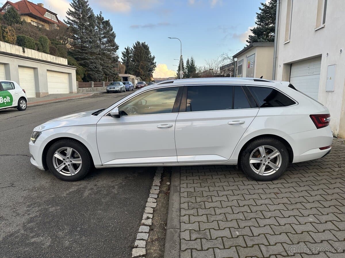2016 Škoda SUPERB - 3
