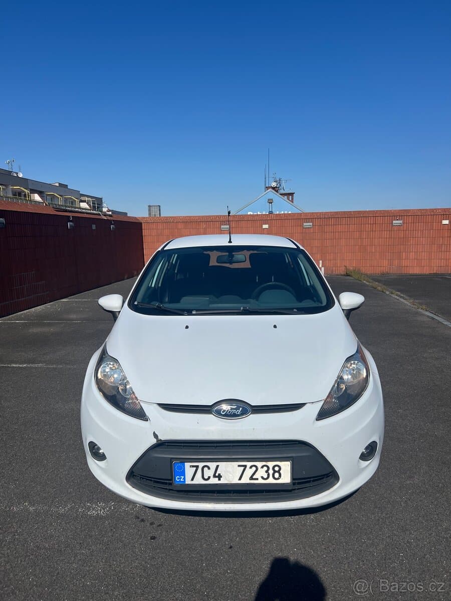 2011 Ford OSTATNÍ - 3