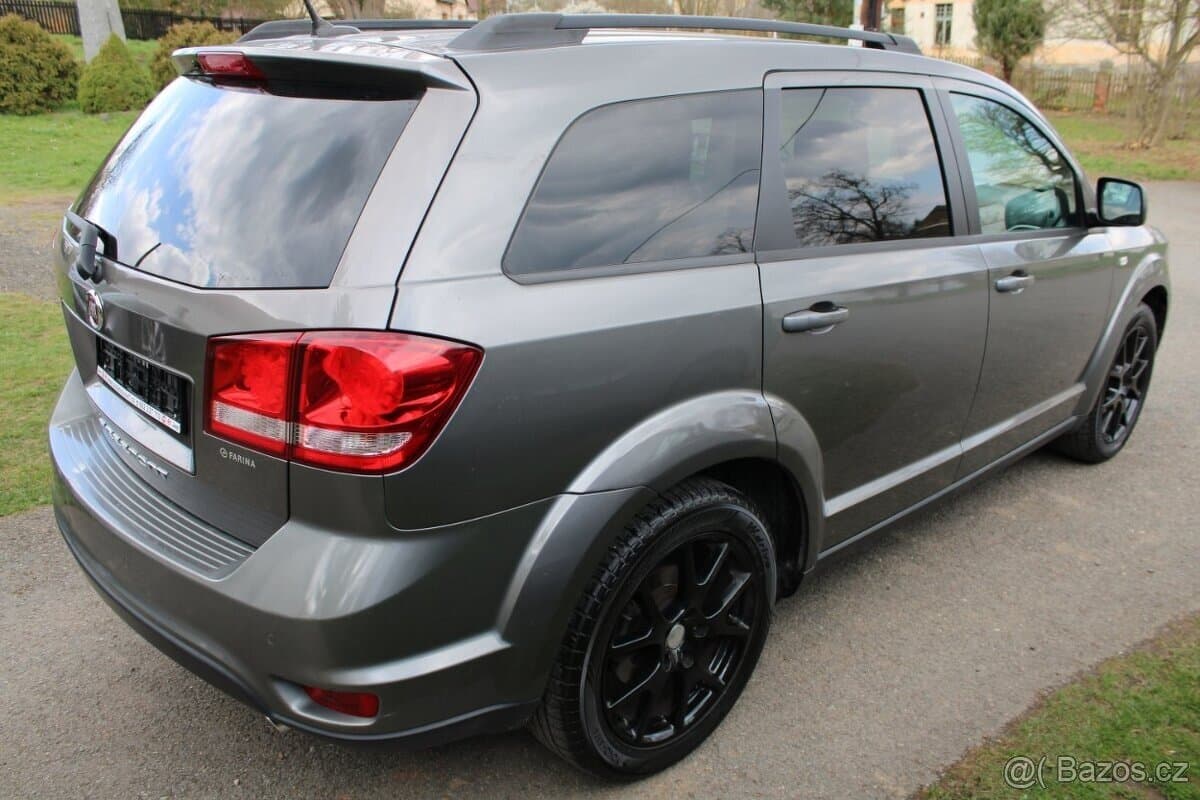 2011 Fiat FREEMONT - 3