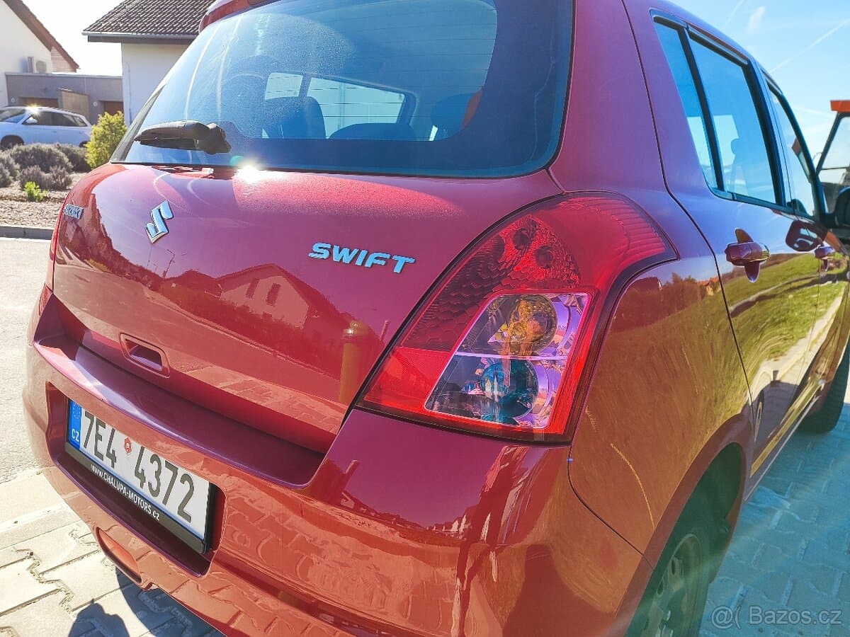2010 Suzuki SWIFT - 3