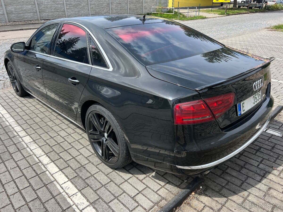 2010 Audi A8 - 3