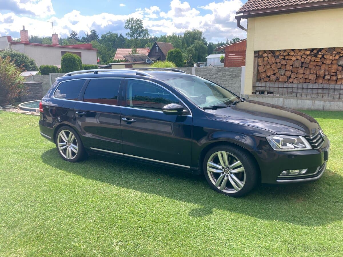 2011 Volkswagen PASSAT - 3