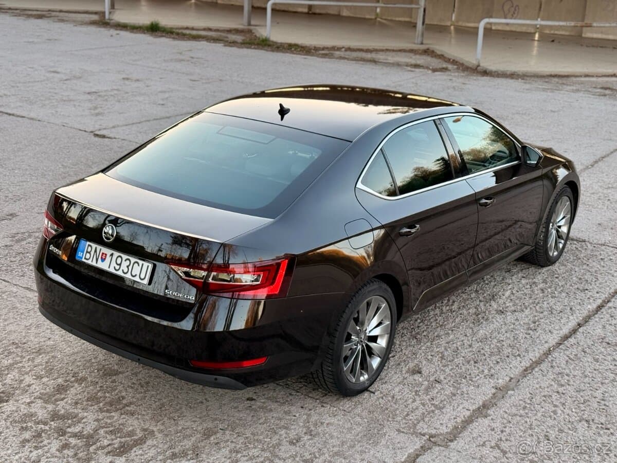 2016 Škoda SUPERB - 3