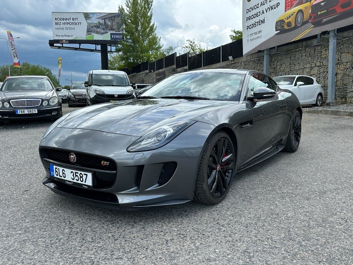 2016 Jaguar F-TYPE - 3