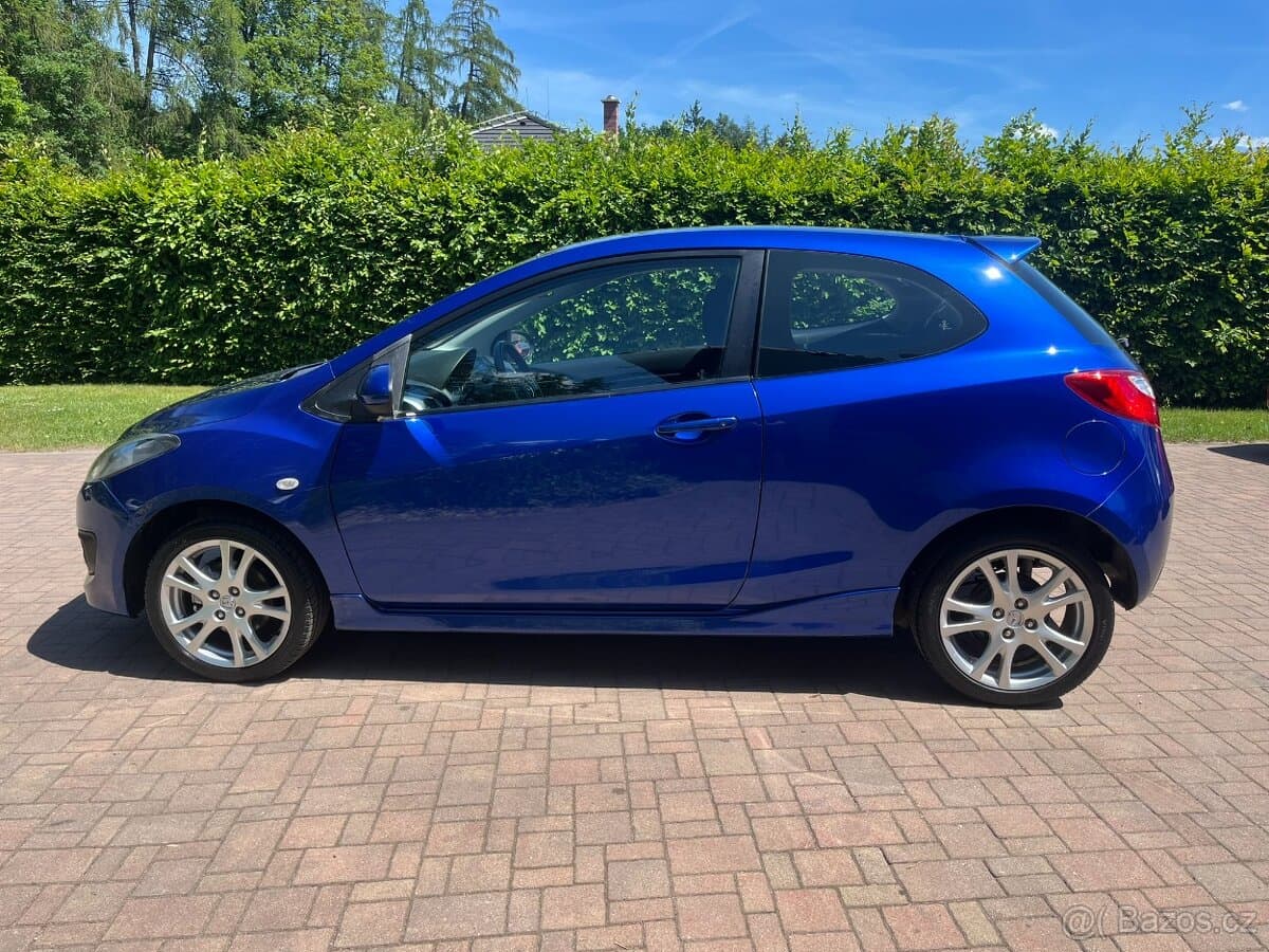 2010 Mazda 2 - 3