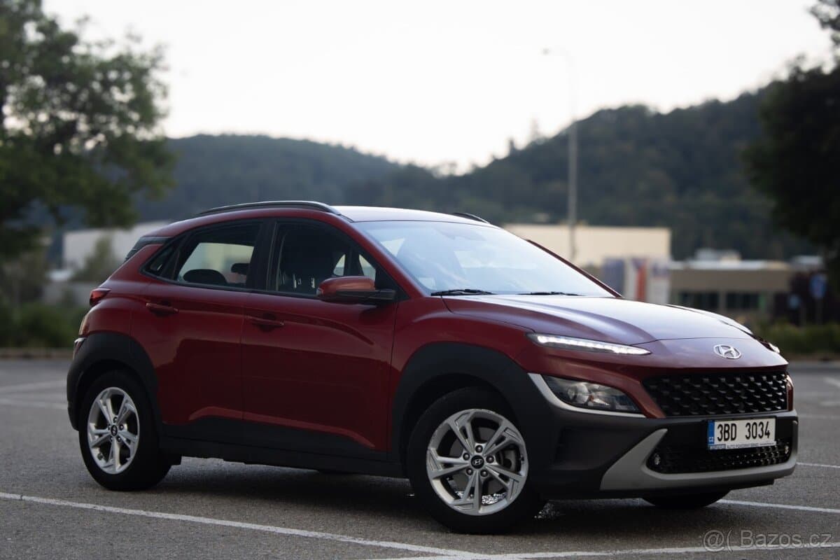 2023 Hyundai KONA - 3