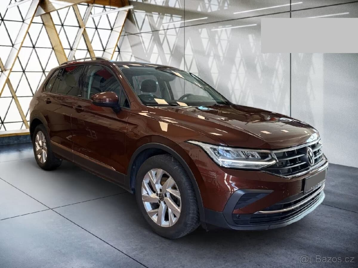 2021 Volkswagen TIGUAN - 3