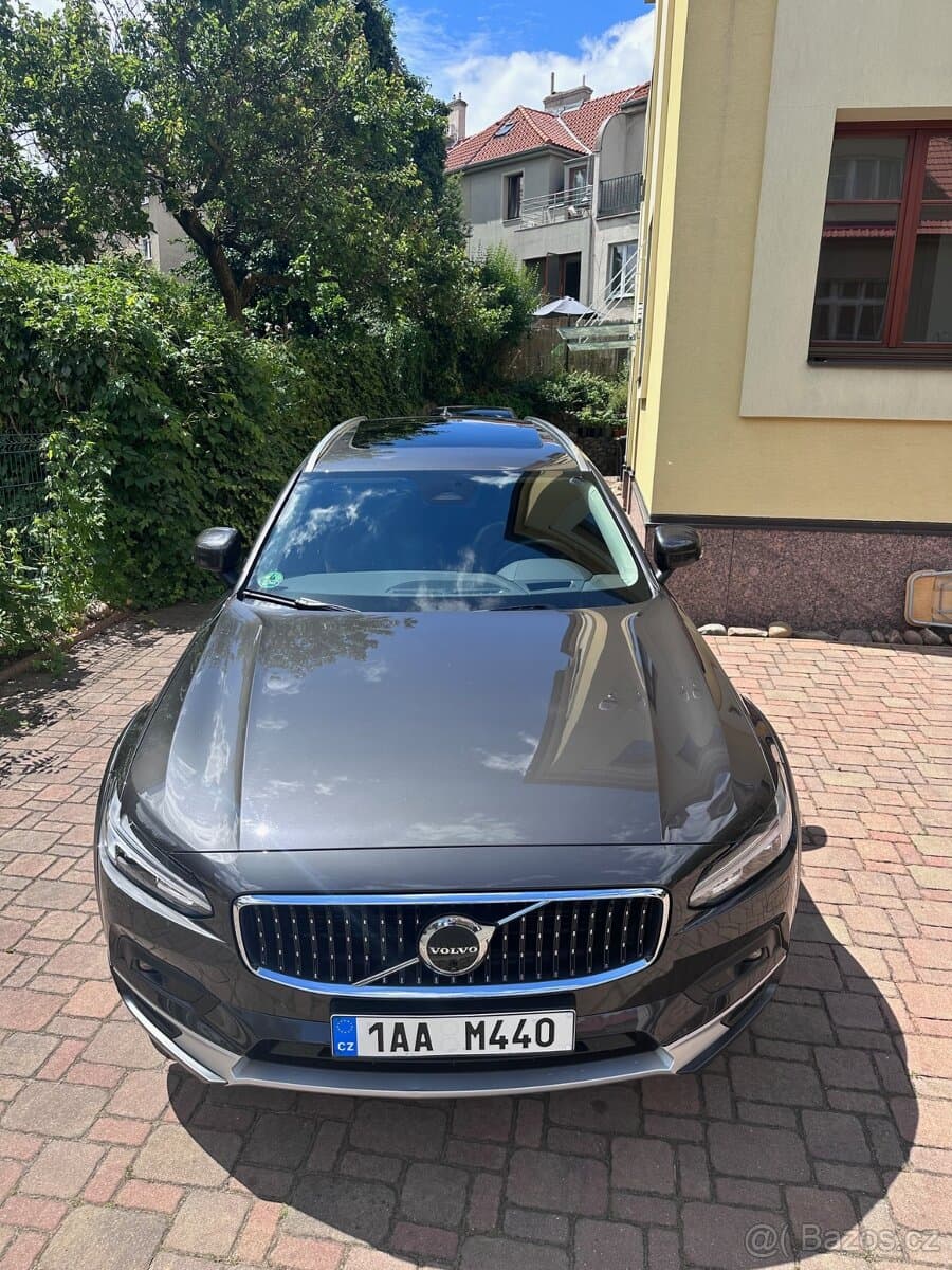 2023 Volvo V90 - 3