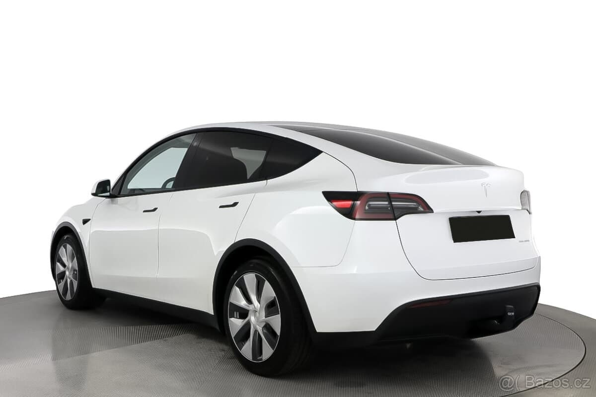 2023 Tesla MODEL Y - 3