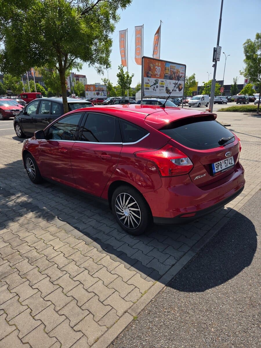 2012 Ford FOCUS - 3
