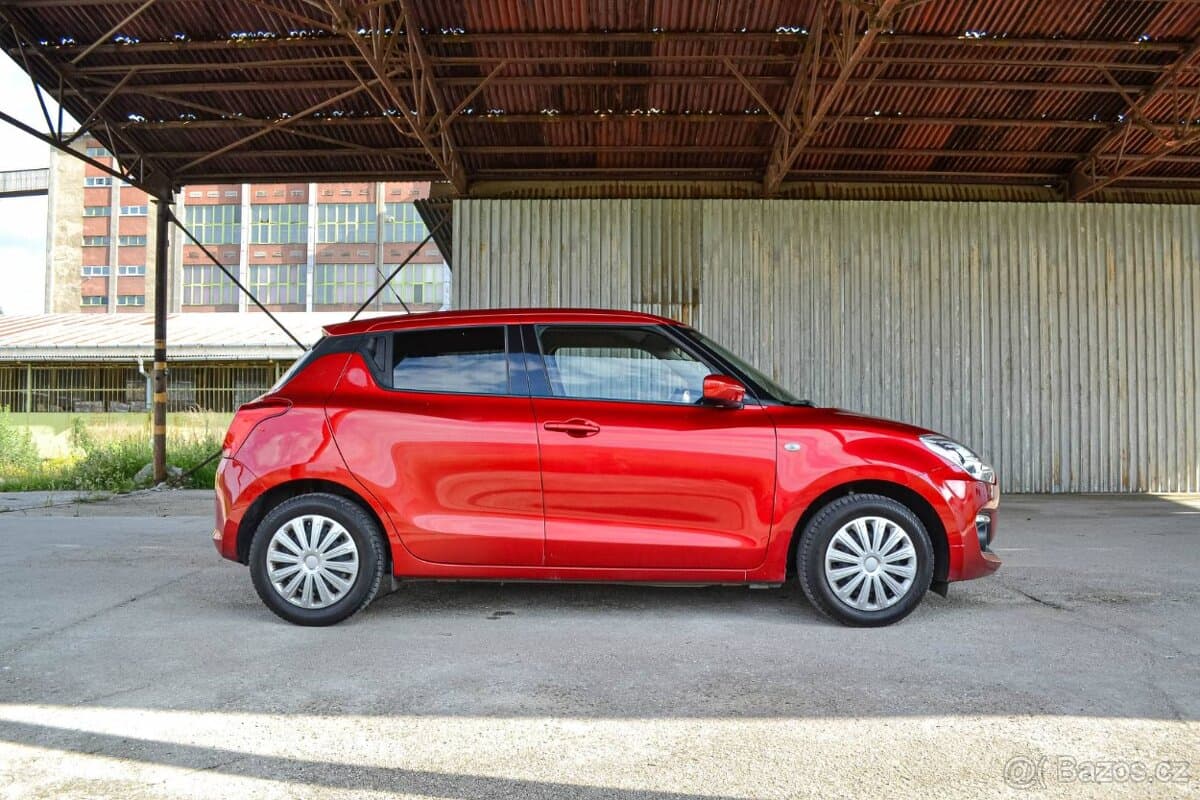 2019 Suzuki SWIFT - 3