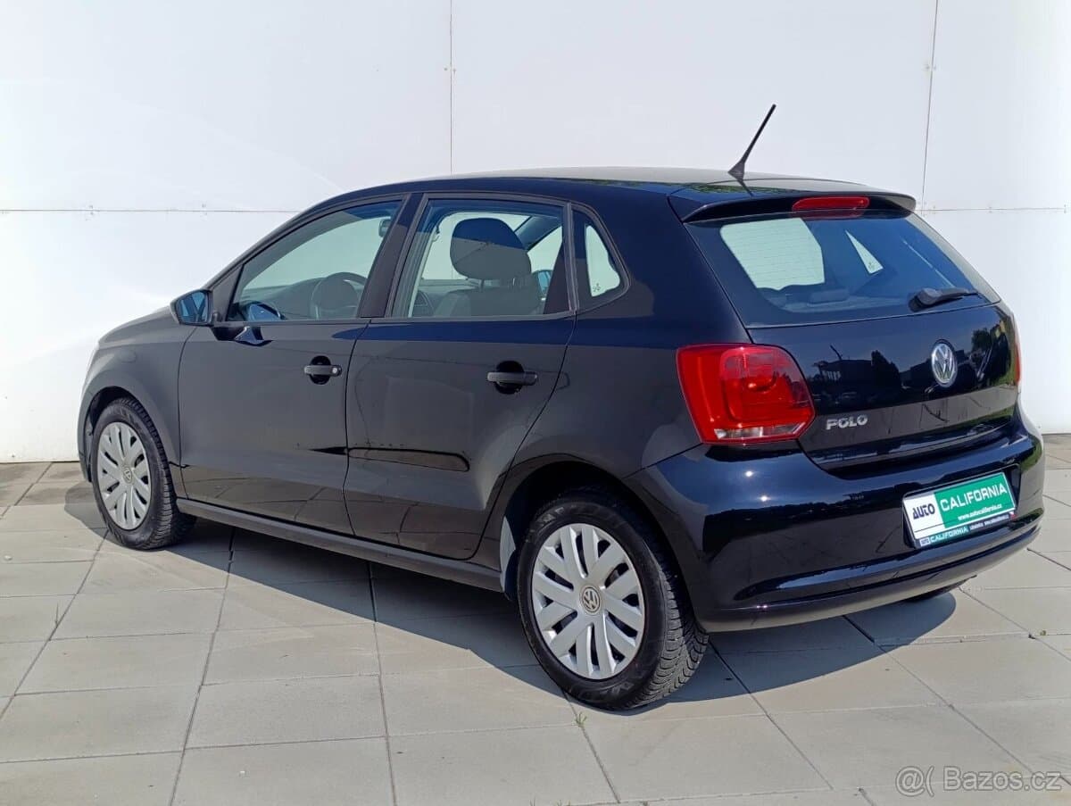 2011 Volkswagen POLO - 3