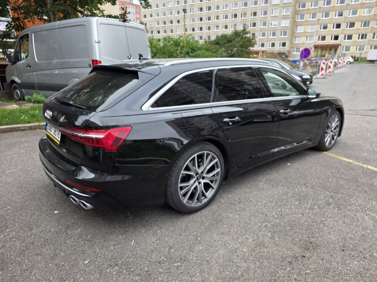 2022 Audi S6 - 3