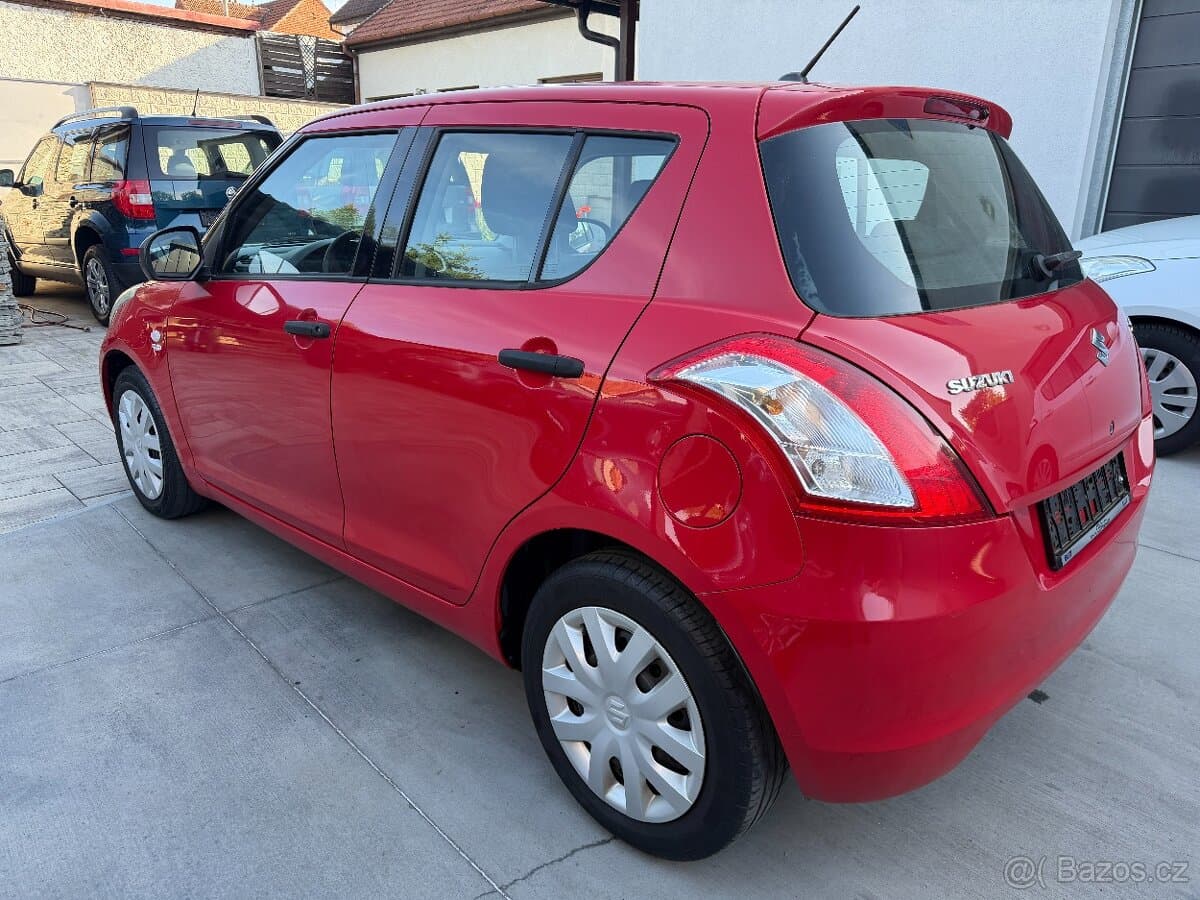 2012 Suzuki SWIFT - 3