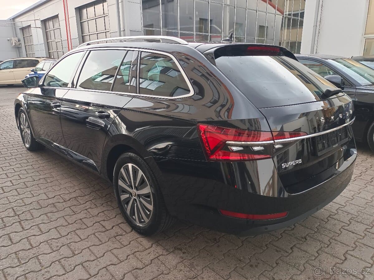 2023 Škoda SUPERB - 3