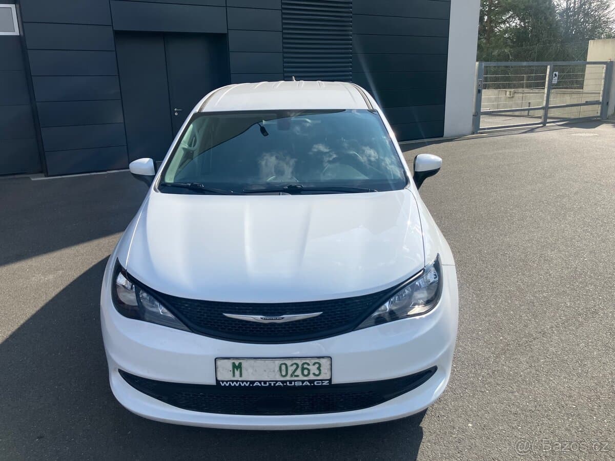 2022 Chrysler PACIFICA - 3
