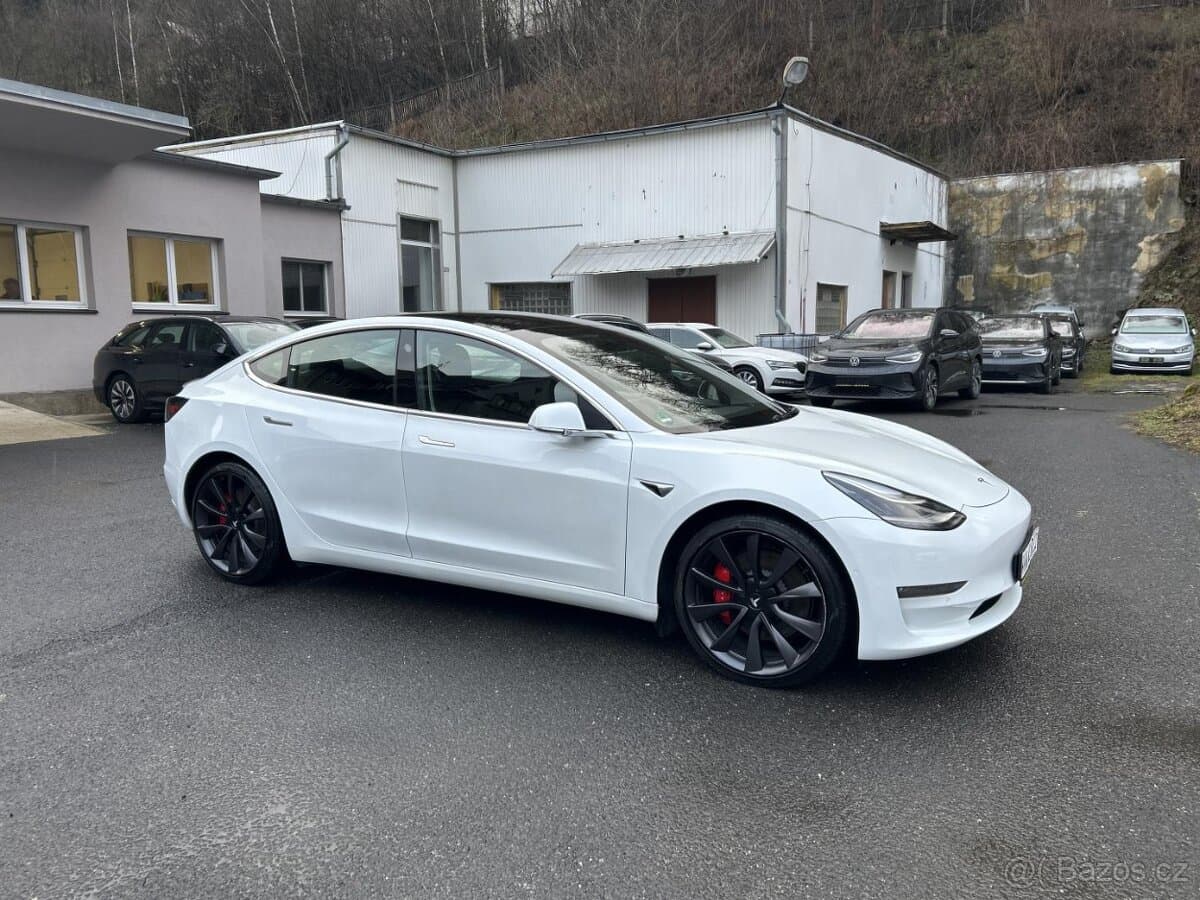 2020 Tesla MODEL 3 - 3