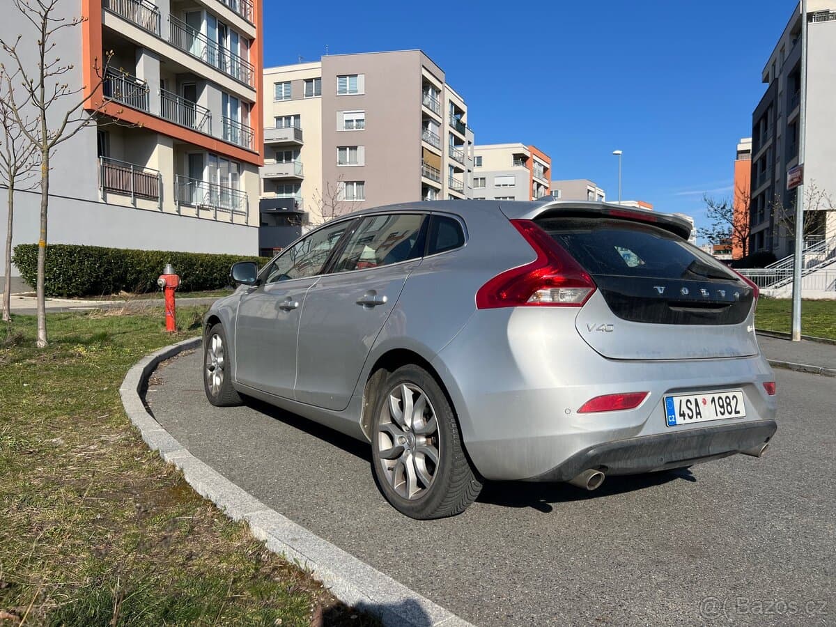 2016 Volvo V40 - 3