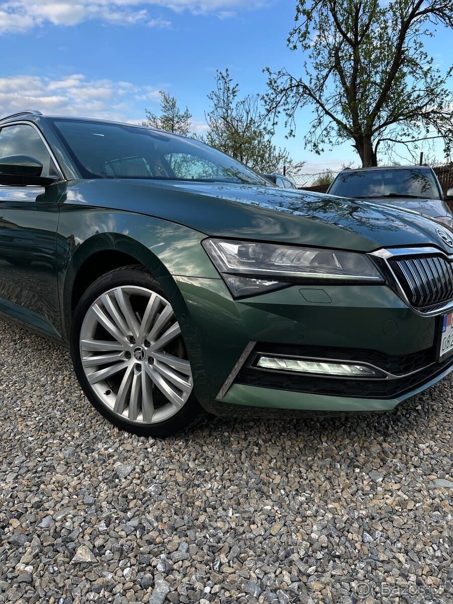 2020 Škoda SUPERB - 4