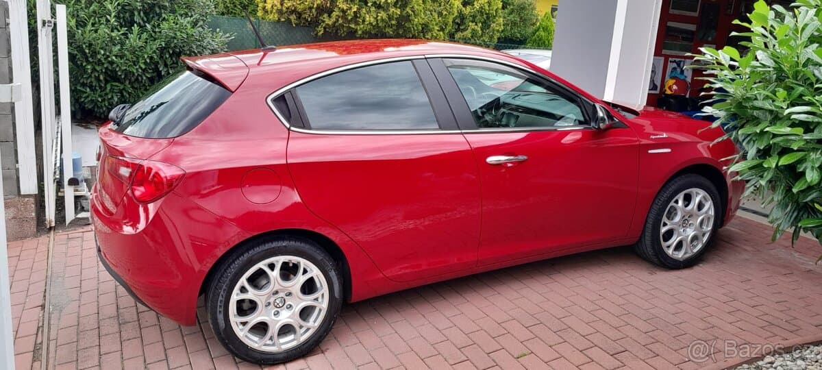 2015 Alfa Romeo GIULIETTA - 4
