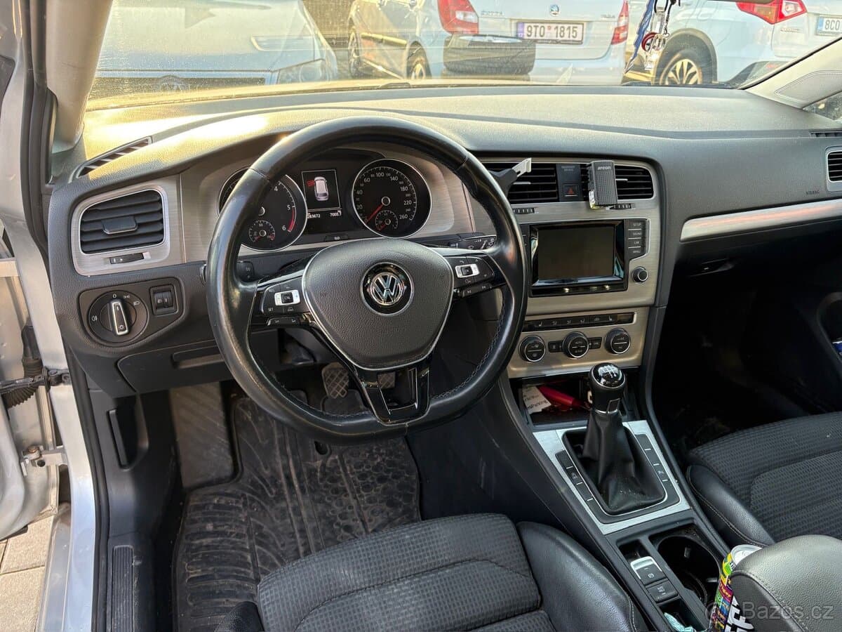 2015 Volkswagen GOLF - 4